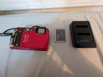 Olympus TG-820  Digital Camera