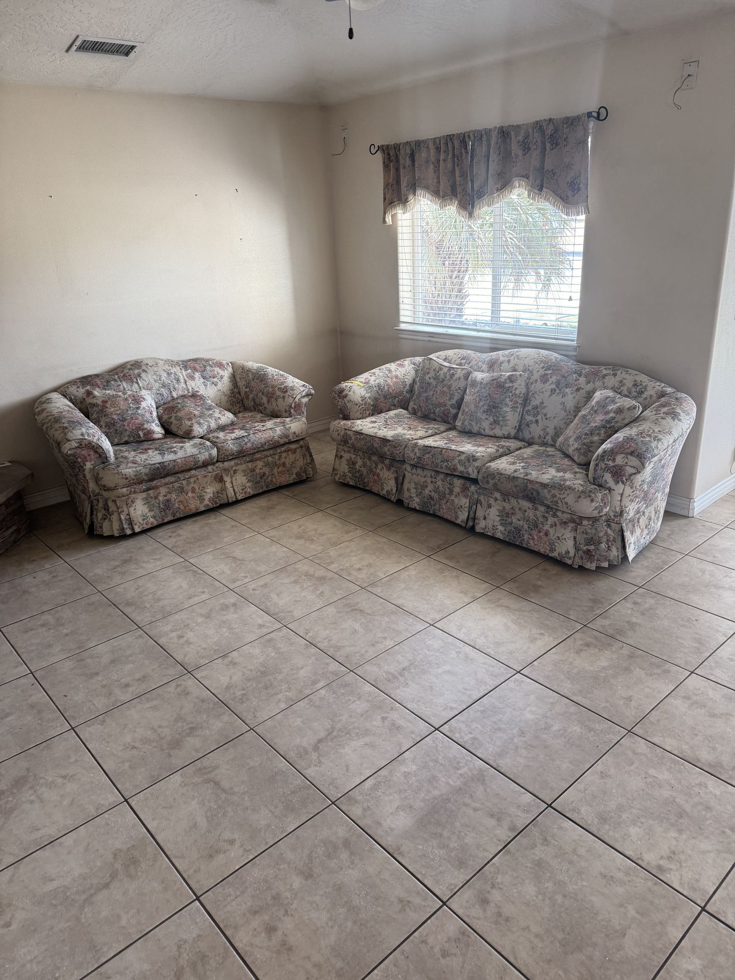 Schnadig Floral Sofa and Loveseat Set - Loving Room Furniture