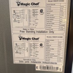 Apartment Size Refrigerator 