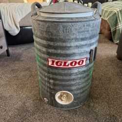 Vintage Igloo 5 Gallon Water Cooler