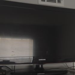 32” Samsung TV