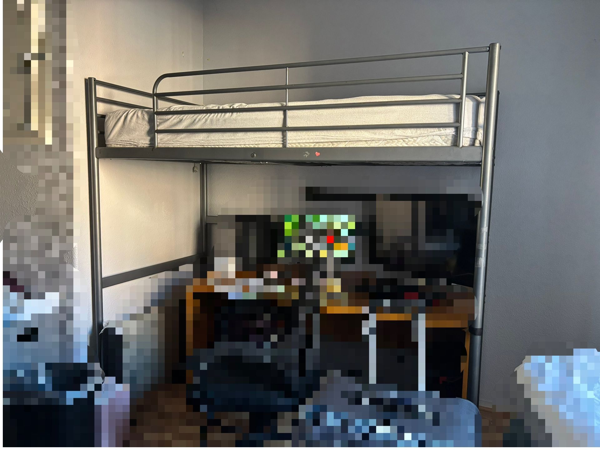 Metal Twin Loft Bed