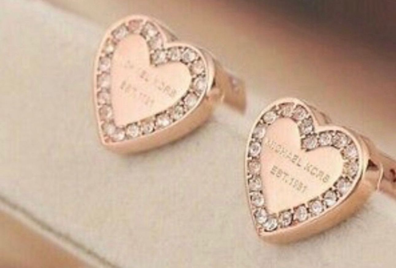 Designer Michael KORS Rose Gold Crystal Heart stud earrings