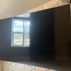85 Inch Samsung TV with swivel wall mount 