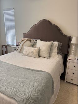 Headboard full size