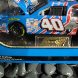 TOY COLLECTIBLES