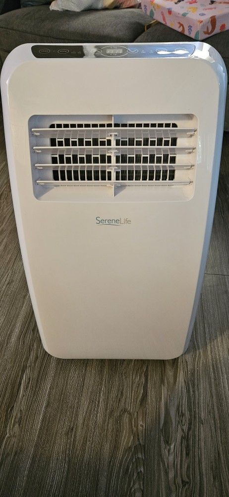Serenelife Air Conditioner, White