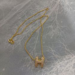 Hermes Pop H pendant necklac