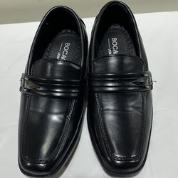 Bocaccio Uomo boys size 12.5 black slip on loafers dress shoes - worn once like new