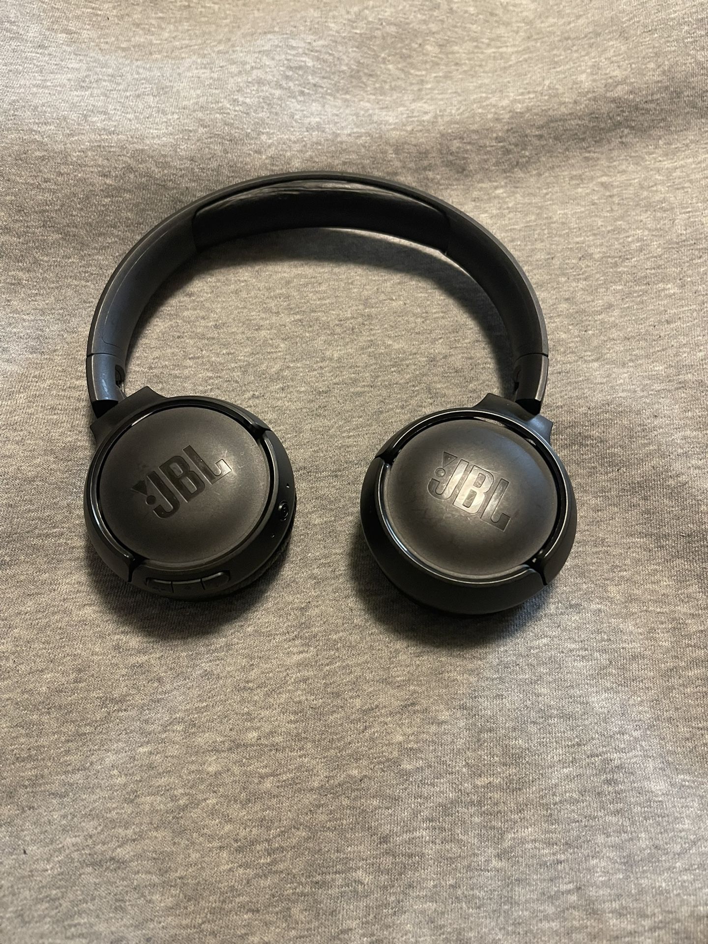 JBL Wireless HeadPhones Bluetooth 