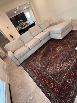 Sectional couch