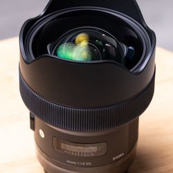 Sigma 14mm f/1.8 Art (Canon EF) Ultra Wide Lens (Excellent, Clean Glass) $1,400