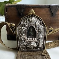 Vintage Tibetan Buddhist travel shrine