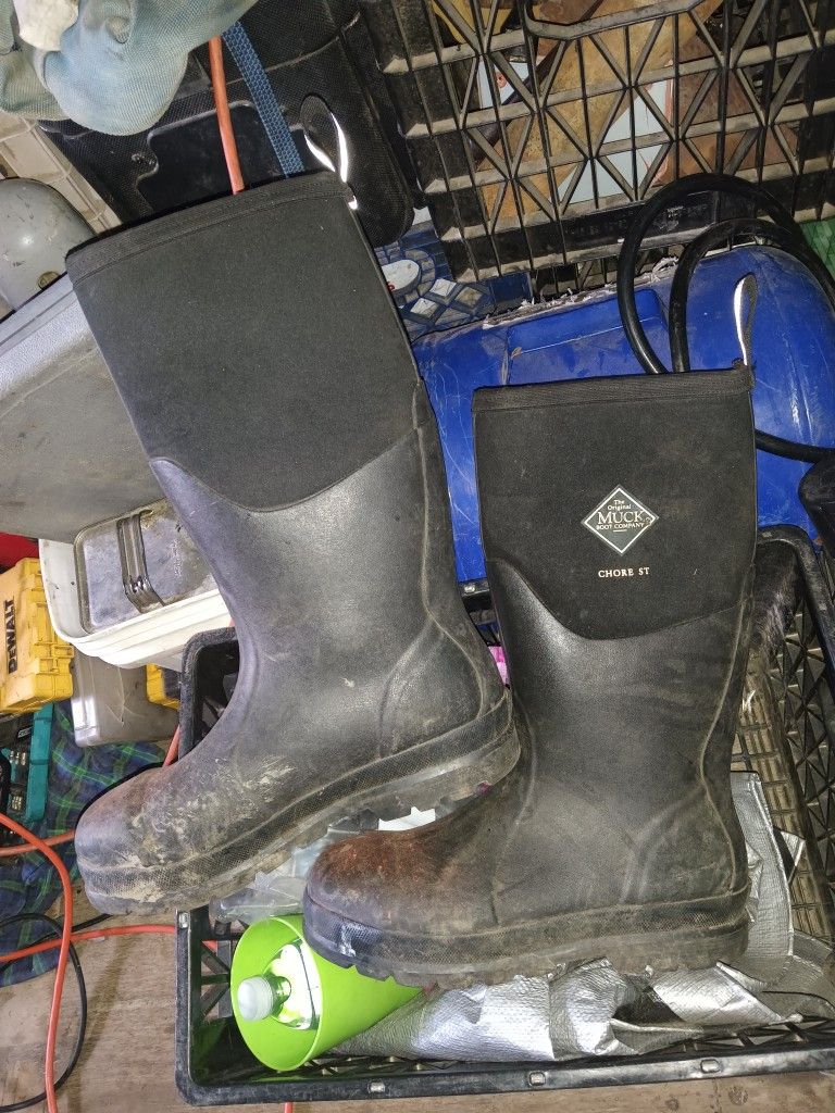 Steel Toe Rubber Boots