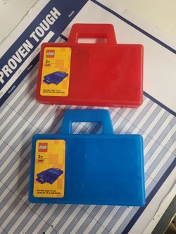 Small red and blue Lego carry case bundle