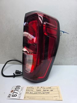 2019 - 2022 - 2024 GMC SIERRA 1500 2500HD RIGHT PASSENGER LED TAIL LIGHT OEM AY67708