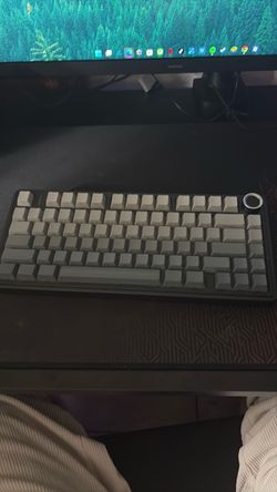 AULA F75 pro wireless mechanical gaming keyboard