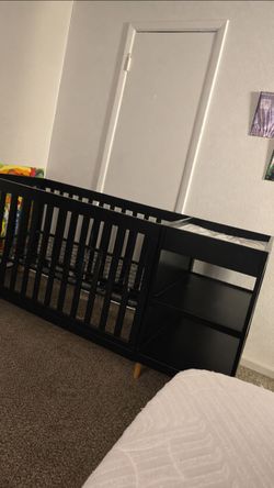 Black convertible crib for sale