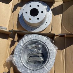BRAND NEW!!!Rotors For Rear End Of 99-07 Chevy Silverado