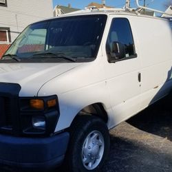 2011 Ford E-350