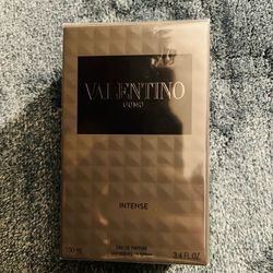 Valentino Umo Intense 