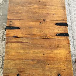 Coffee Table/chest