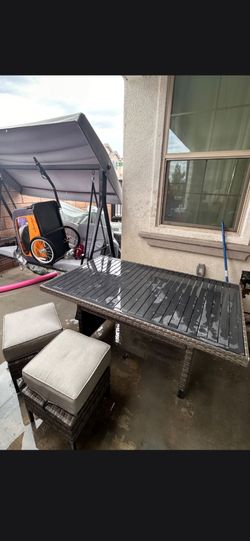 Patio table