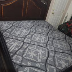 KING SIZE MATTRESS
