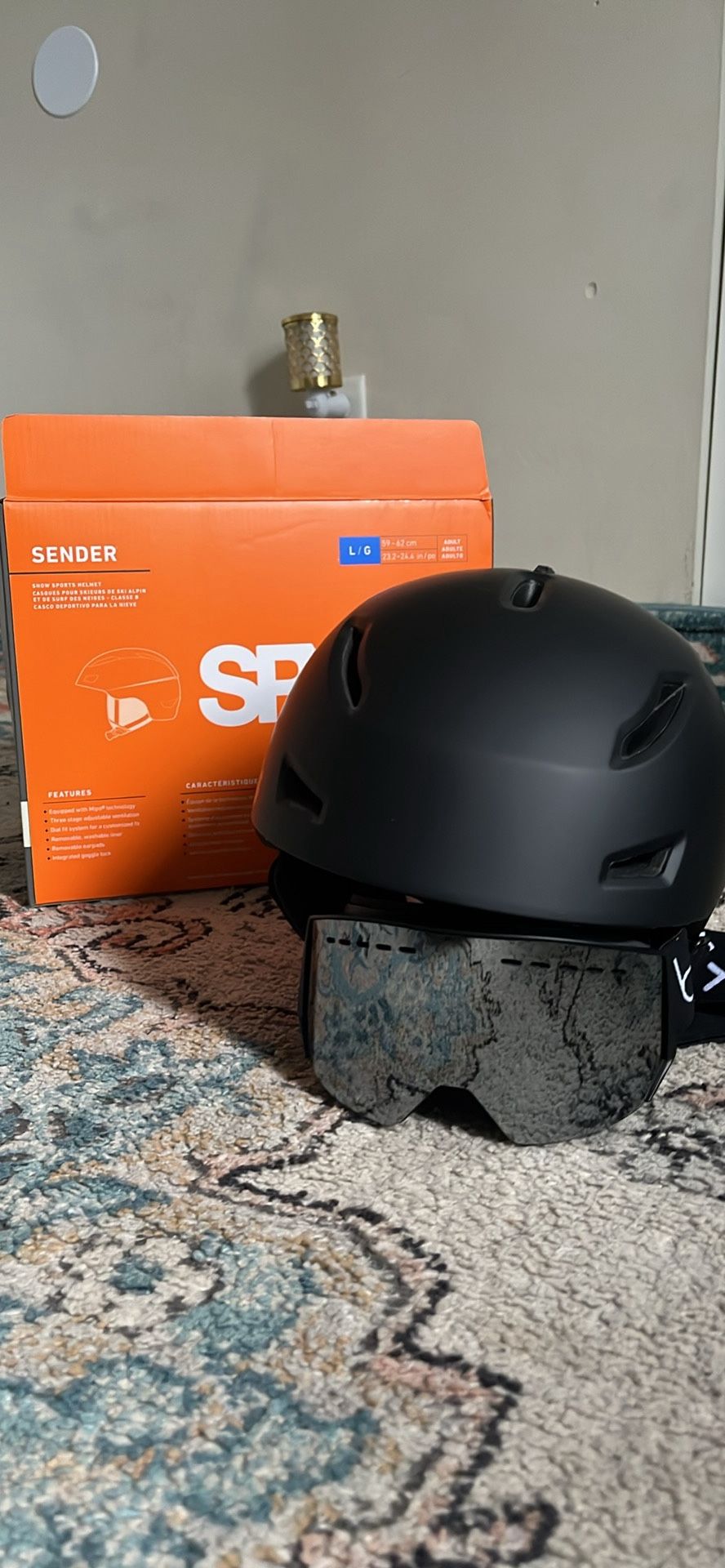 SPY+ Sender Snow Helmet (L/XL) – MIPS Safety – Like New