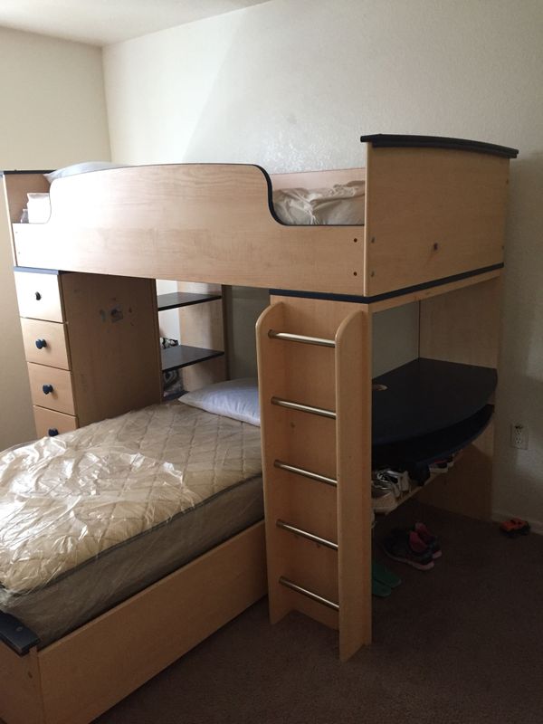 Twin Bunk Bed Desk Drawers For In Mesa Az Offerup
