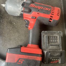 Snap On 1/2 Impact + 2 Batteries, Stream Light + Charger, 2 Batteries. Matco impact 