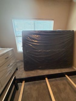 Box spring Queen