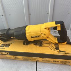 DEWALT 12 Amp Corded Reciprocating Saw