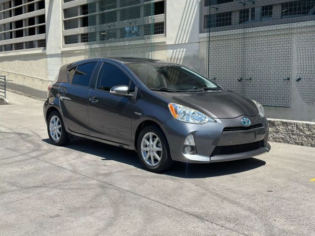 2014 Toyota Prius c