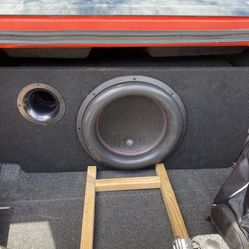 15” Audio pipe Sub and Dodge Challenger Custom Box