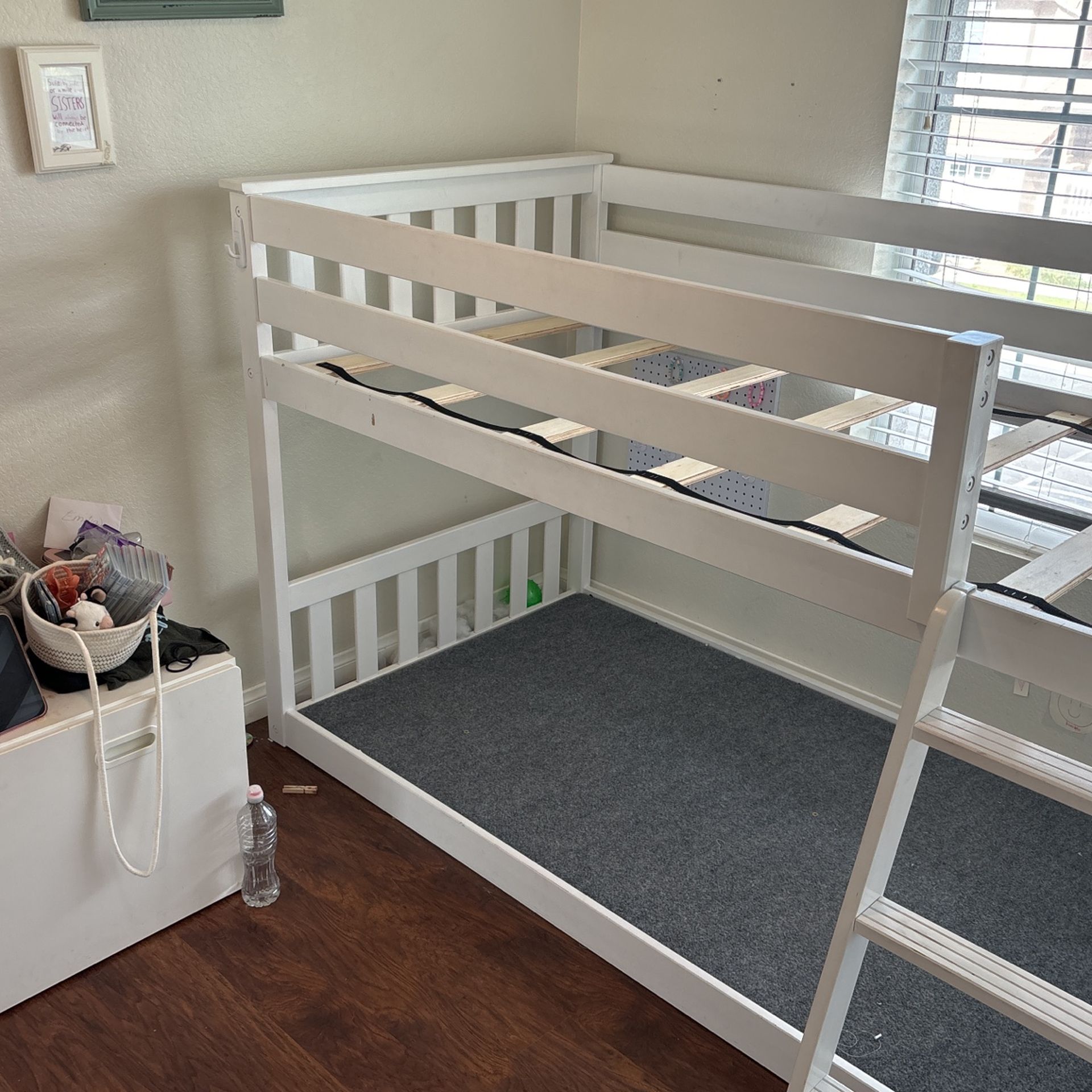 ***FREE*** Bunkbed