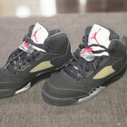 Air Jordan "Black Metallic Reimagined" Retro 5's 4.5Y
