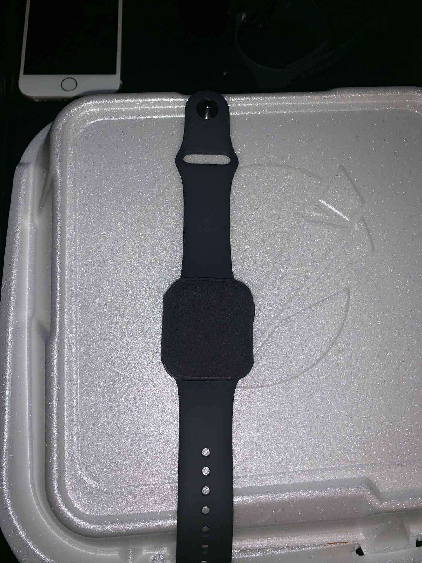 Apple Watch series 4 (GPS)