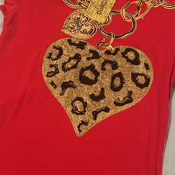 Red  Heart  T-shirt-New-never used