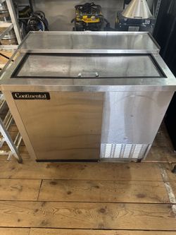 Continental commercial restaurant cooler bottle fridge