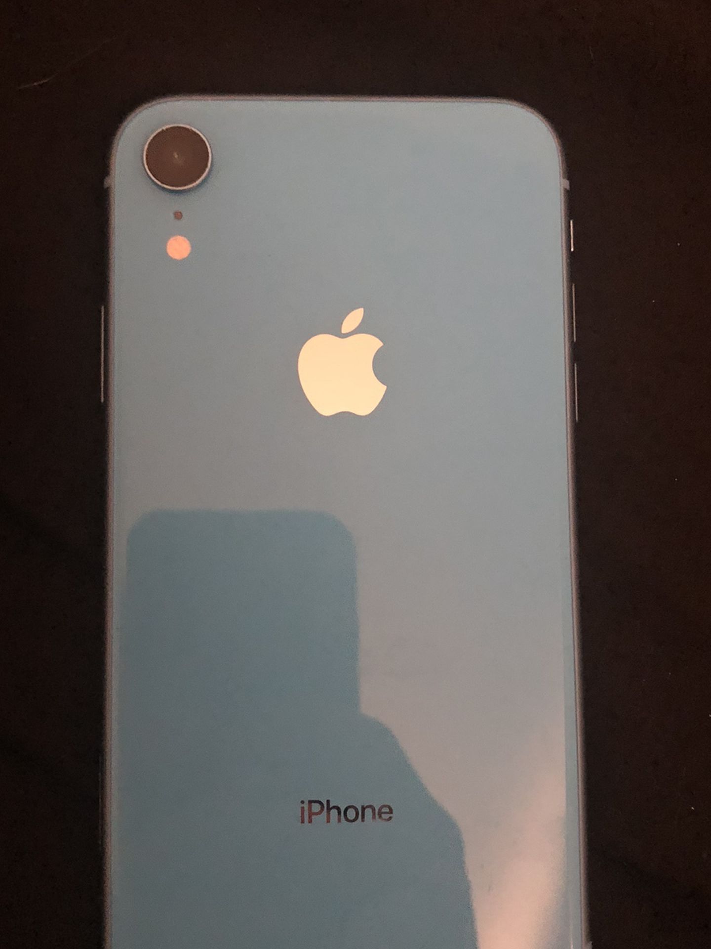iPhone XR Blue