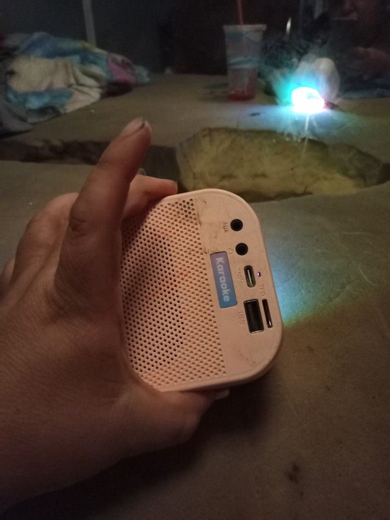 Karaoke Led Light Bluetooth Speaker