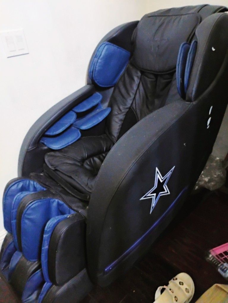 Beautiful Massage Chair 350 Obo