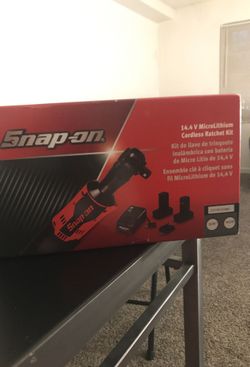 Still available! Snap-on 14.4V microlithium cordless ratchet kit