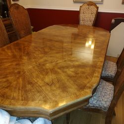 Dining Room Table With Breakfront And 6 Chairs 
