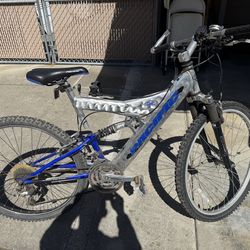 Pacific full suspension mountain bike 26 in