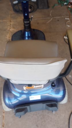 DRIVE ELECTRIC SCOOTER