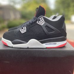 Air Jordan Bred 4