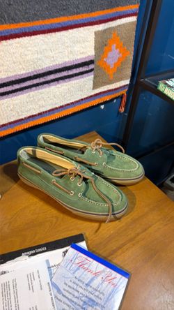 Sperry Topsiders