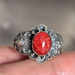 Red Coral Ring 💍 925 Sterling Silver ( Size 10 )